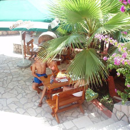 David Apartments And Rooms Dobra Voda Exterior photo