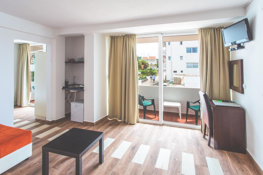 David Apartments And Rooms Dobra Voda Exterior photo
